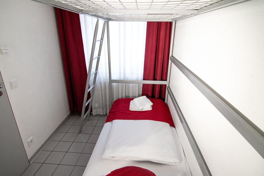 Leomar Hotel Ulm Ngoại thất bức ảnh