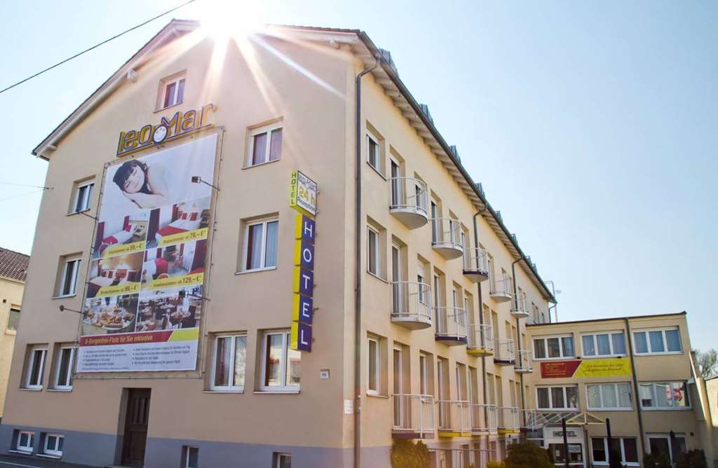 Leomar Hotel Ulm Ngoại thất bức ảnh