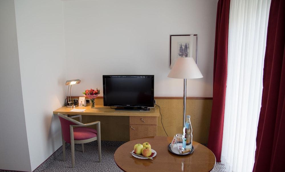 Leomar Hotel Ulm Ngoại thất bức ảnh