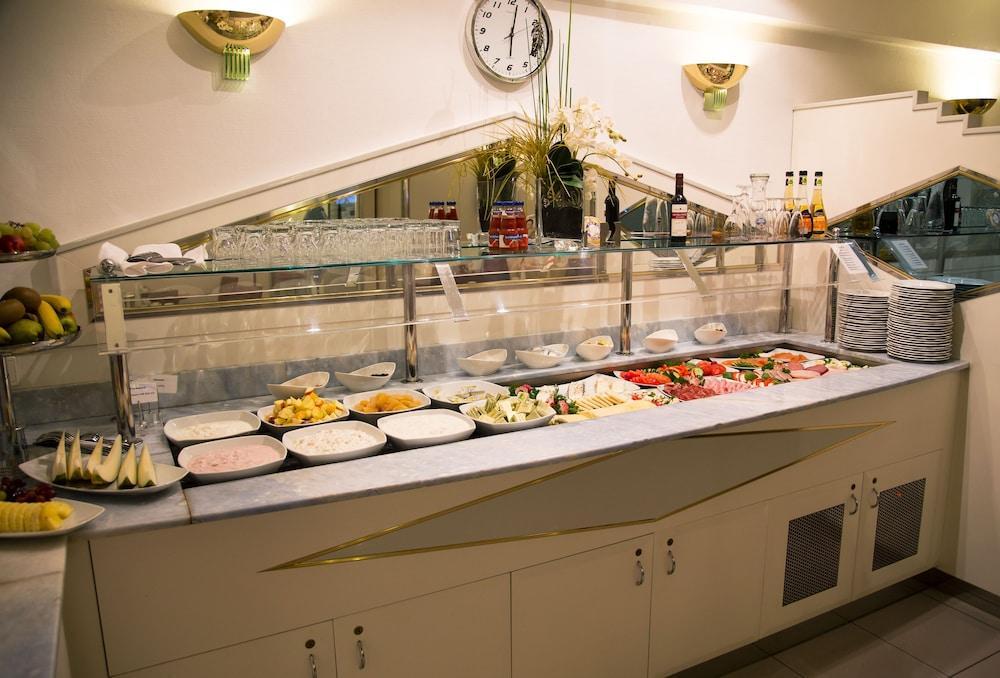 Leomar Hotel Ulm Ngoại thất bức ảnh